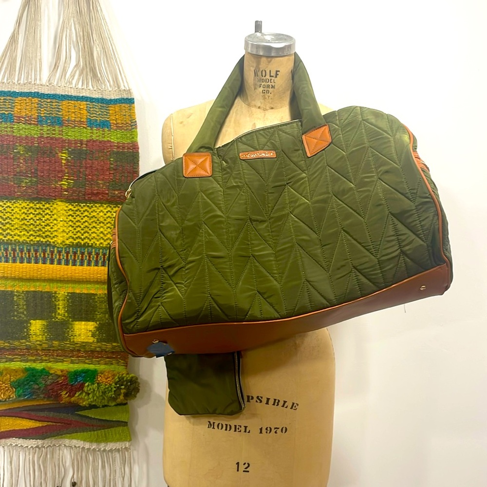 Joan and David weekender/traveler/duffle bag. Olive green.